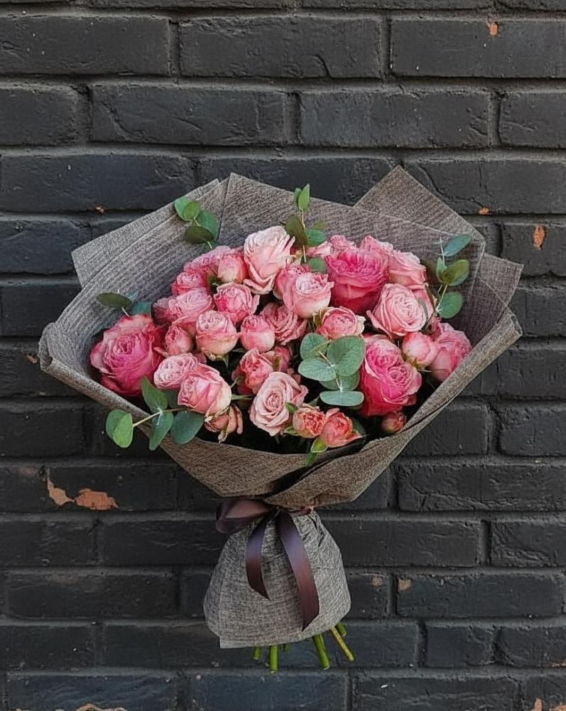 Букет цветов из: Розы в Лорисе