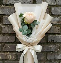 Букет цветов из:  Розы в Лорисе