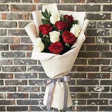 Букет цветов из:  Розы в Лорисе