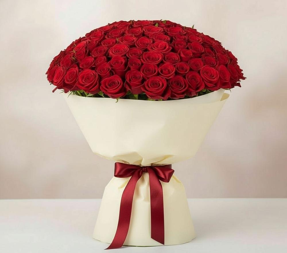 Букет 101 Красная роза Милано в Лорисе