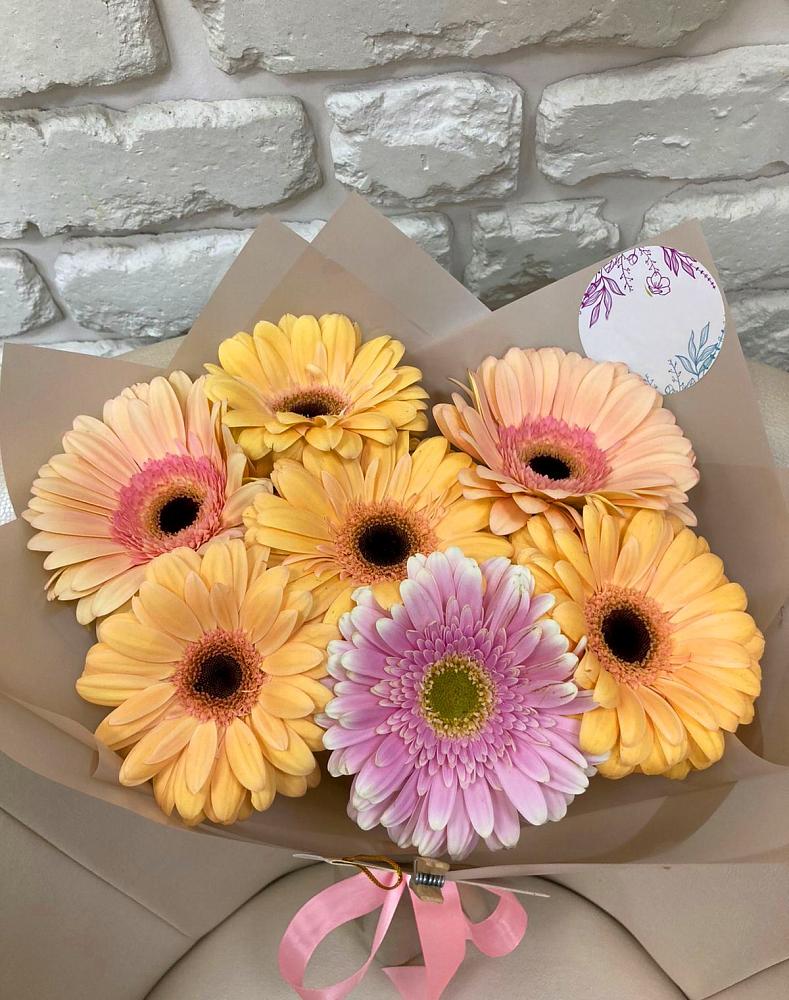 Букет цветов из: Герберы в Лорисе