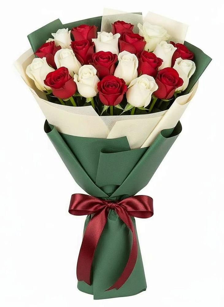 Букет Микс из красных и белых роз в Лорисе