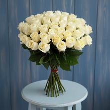 Букет 51 Белая роза Эдлесс Лав в Лорисе