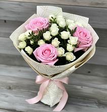 Букет цветов из:  Розы в Лорисе