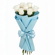 Букет 7 белых роз Проуд в Лорисе