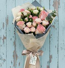 Букет цветов из:  Розы в Лорисе