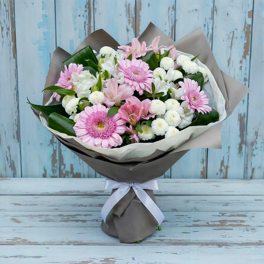 Букет цветов из: Герберы, Альстромерии и Хризантемы в Лорисе