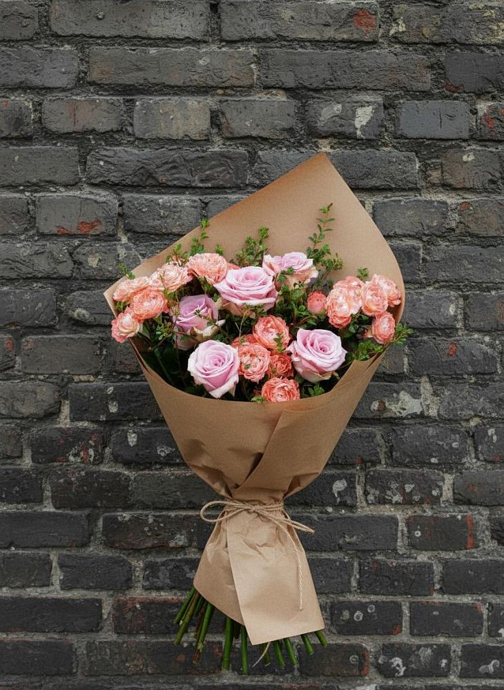 Букет цветов из: Розы в Лорисе