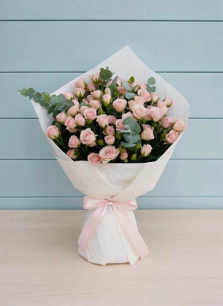 Букет цветов из: Розы в Лорисе