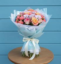 Букет цветов из:  Хризантемы и Розы в Лорисе