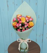 Букет цветов из:  Розы в Лорисе