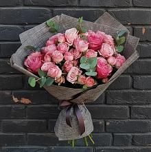 Букет цветов из:  Розы в Лорисе